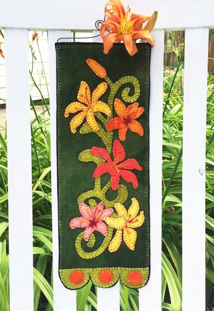 Lovely Lilies Wall Hanging